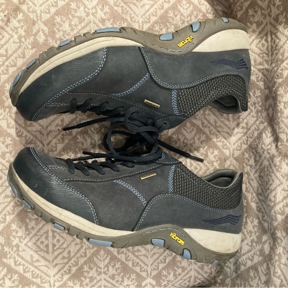 DANSKO PROFESSIONAL SZ 41 Paisley Slip Resistant  Vibram Sole Lace Up Sneakers - Picture 9 of 11